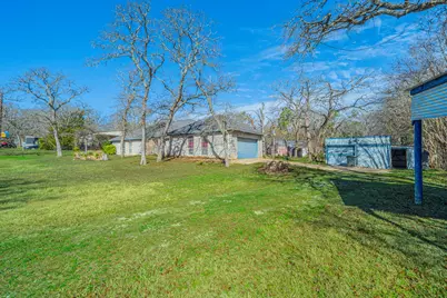 1011 Barry Lane, Cleburne, TX 76031 - Photo 20