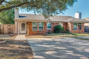 830 Woodland Ct, Kennedale, TX 76060 - Photo 2
