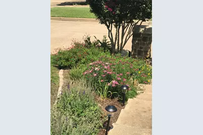 1118 Berkshire Court, Trophy Club, TX 76262 - Photo 2