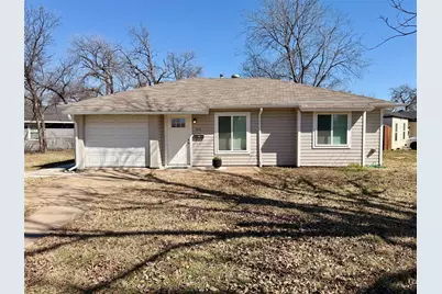 809 Shawnee Trace, Grand Prairie, TX 75051 - Photo 1