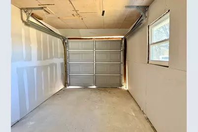 809 Shawnee Trace, Grand Prairie, TX 75051 - Photo 10