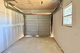 809 Shawnee Trce, Grand Prairie, TX 75051 - Photo 10