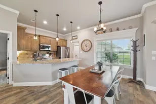 2607 Austin Dr, Granbury, TX 76048 - Photo 8