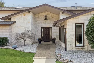 7040 Oakbluff Drive, Dallas, TX 75254 - Photo 2
