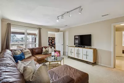 7040 Oakbluff Drive, Dallas, TX 75254 - Photo 24