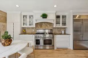 7040 Oakbluff Dr, Dallas, TX 75254 - Photo 8