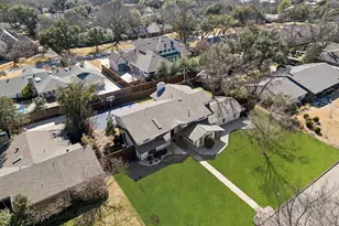 7040 Oakbluff Dr, Dallas, TX 75254 - Photo 36