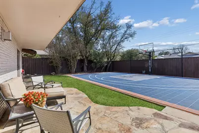 7040 Oakbluff Drive, Dallas, TX 75254 - Photo 32