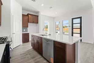 725 Oakridge Trl, Richardson, TX 75080 - Photo 6