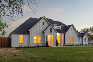3710 Castle Dr, Rowlett, TX 75089 - Photo 1