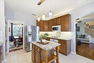 633 Cherry Tree Dr, Keller, TX 76248 - Photo 12