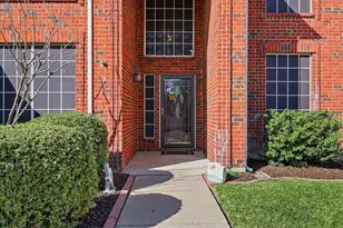 633 Cherry Tree Dr, Keller, TX 76248 - Photo 4