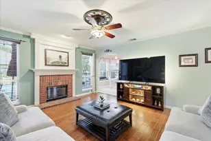 633 Cherry Tree Dr, Keller, TX 76248 - Photo 4