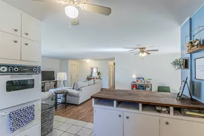 2200 Hermanson Drive, Waco, TX 76710 - Photo 10
