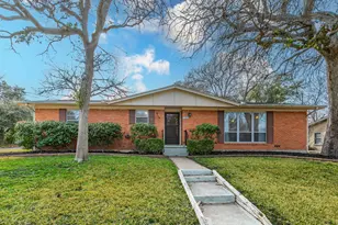 2200 Hermanson Dr, Waco, TX 76710 - Photo 2