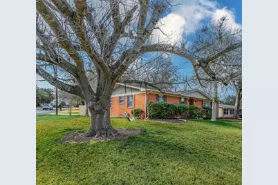 2200 Hermanson Drive, Waco, TX 76710 - Photo 28