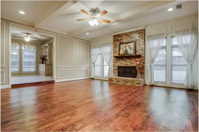 2710 Devonshire Drive, Carrollton, TX 75007 - Photo 8