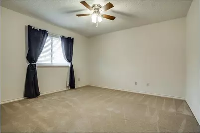 2710 Devonshire Drive, Carrollton, TX 75007 - Photo 18