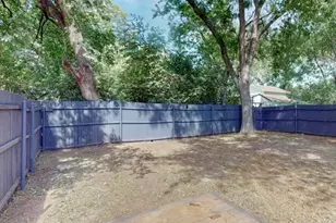 3624 Ruskin St, Dallas, TX 75215 - Photo 12