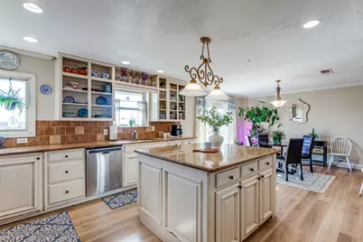 11176 Merrill Road, Pilot Point, TX 76258 - Photo 16