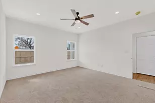 1610 Life Ave, Dallas, TX 75212 - Photo 20