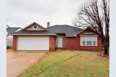 2711 Canterbury Street, Euless, TX 76039 - Photo 2