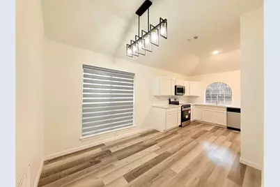 2711 Canterbury Street, Euless, TX 76039 - Photo 16