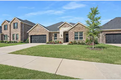 1616 Estivella Drive, Little Elm, TX 75068 - Photo 2
