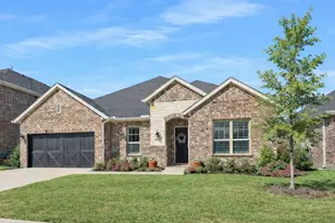 1616 Estivella Dr, Little Elm, TX 75068 - Photo 2