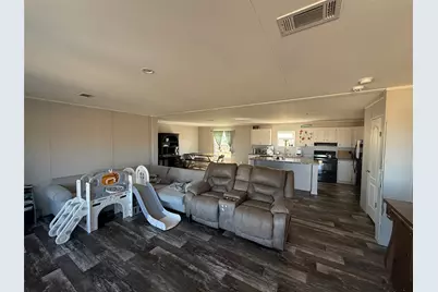 126 Common Way, Boyd, TX 76023 - Photo 4