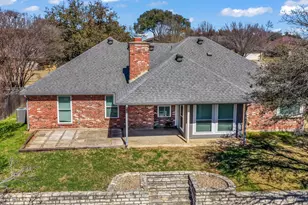 10041 Regent Row St, Benbrook, TX 76126 - Photo 30