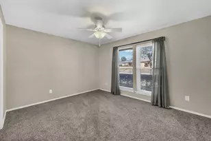 10041 Regent Row St, Benbrook, TX 76126 - Photo 24