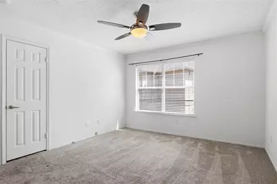 2201 Wolf Street #5206, Dallas, TX 75201 - Photo 16
