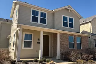 604 Vine St, Argyle, TX 76226 - Photo 2