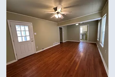 3439 W 2nd Avenue, Corsicana, TX 75110 - Photo 2