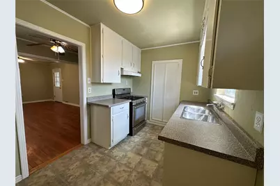 3439 W 2nd Avenue, Corsicana, TX 75110 - Photo 4