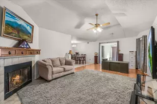 2317 Sundrop Ct, Fort Worth, TX 76108 - Photo 8