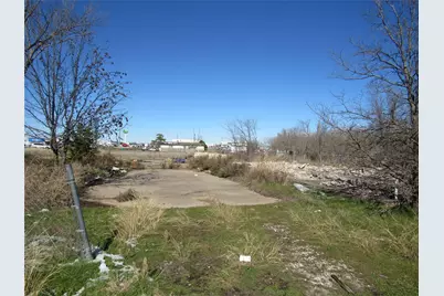 207 Newell Drive, Hudson Oaks, TX 76087 - Photo 2