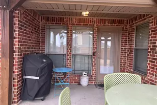 312 W McAfee Dr, Mabank, TX 75147 - Photo 4