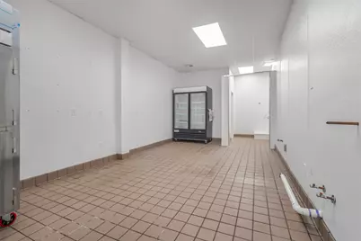 204 S Main Street, Cleburne, TX 76033 - Photo 14