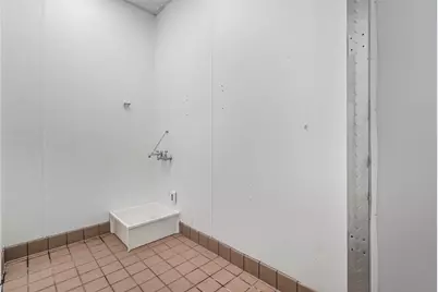 204 S Main Street, Cleburne, TX 76033 - Photo 16