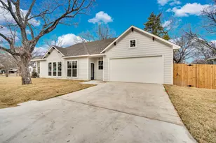 500 Farley St, Waxahachie, TX 75165 - Photo 2
