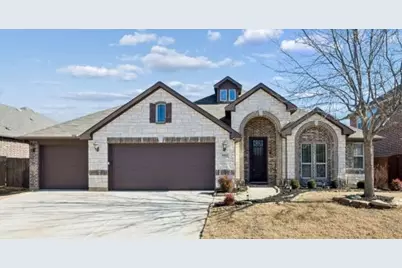 1013 Ponderosa Drive, Aubrey, TX 76227 - Photo 1