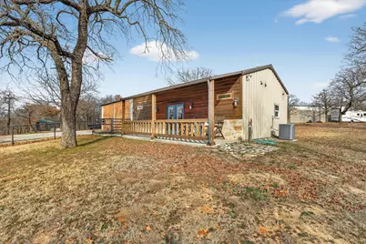 125 River Rock Court, Poolville, TX 76487 - Photo 28