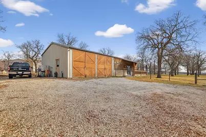 125 River Rock Court, Poolville, TX 76487 - Photo 26