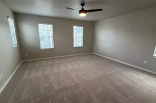 805 Vine St, Argyle, TX 76226 - Photo 8