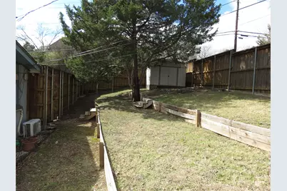 10505 Swallow Lane, Dallas, TX 75218 - Photo 24