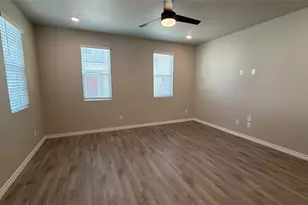 916 16th St, Argyle, TX 76226 - Photo 6