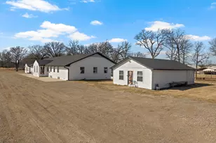 236 Co Rd 2391, Pickton, TX 75471 - Photo 2