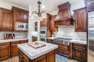 2841 Dyer St, University Park, TX 75205 - Photo 8